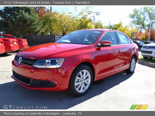 2013 Volkswagen Jetta SE Sedan in Tornado Red