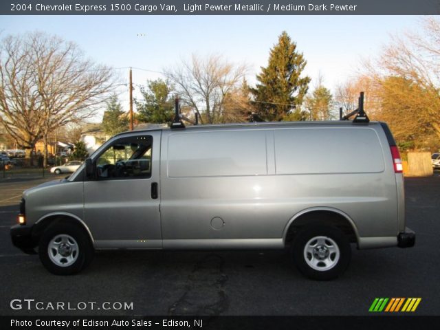 2004 Chevrolet Express 1500 Cargo Van in Light Pewter Metallic