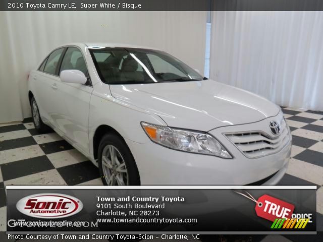 2010 Toyota Camry LE in Super White