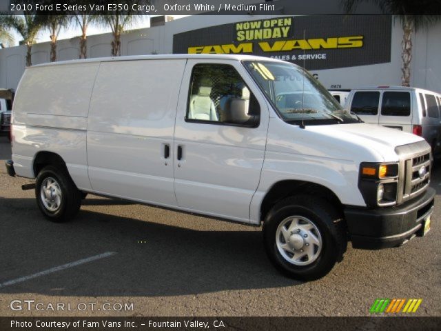 2010 Ford E Series Van E350 Cargo in Oxford White