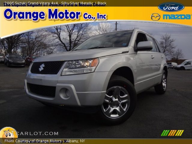 2006 Suzuki Grand Vitara 4x4 in Silky Silver Metallic