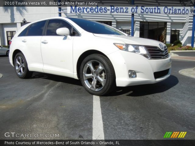 2010 Toyota Venza V6 in Blizzard White Pearl