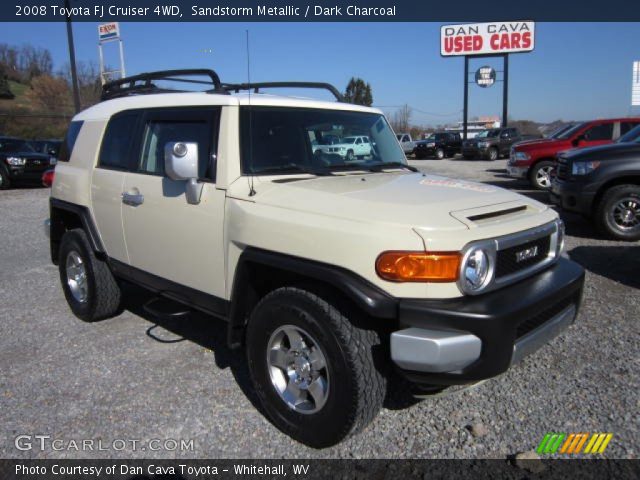2008 Toyota FJ Cruiser 4WD in Sandstorm Metallic