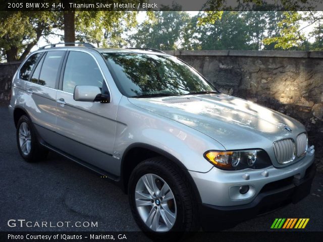 2005 BMW X5 4.4i in Titanium Silver Metallic