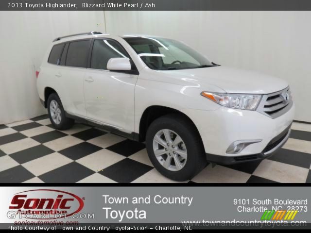 2013 Toyota Highlander  in Blizzard White Pearl