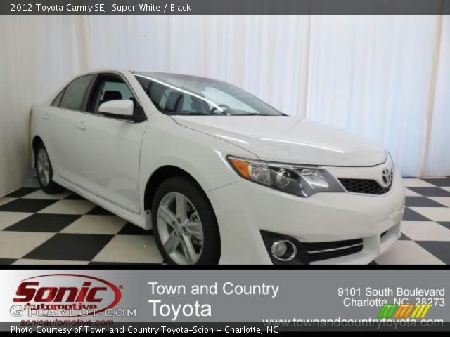 2012 Toyota Camry SE in Super White