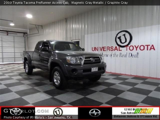 2009 Toyota Tacoma PreRunner Access Cab in Magnetic Gray Metallic