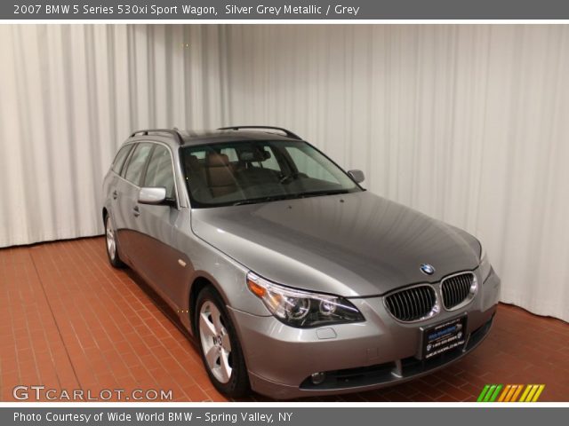 2007 BMW 5 Series 530xi Sport Wagon in Silver Grey Metallic