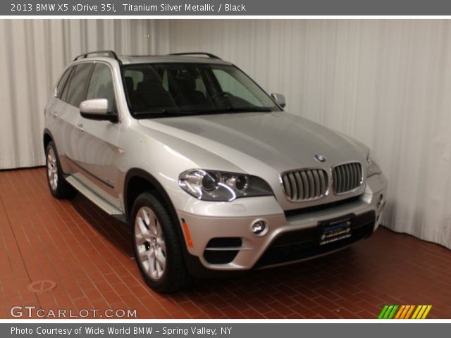 2013 BMW X5 xDrive 35i in Titanium Silver Metallic