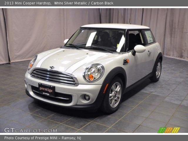 2013 Mini Cooper Hardtop in White Silver Metallic