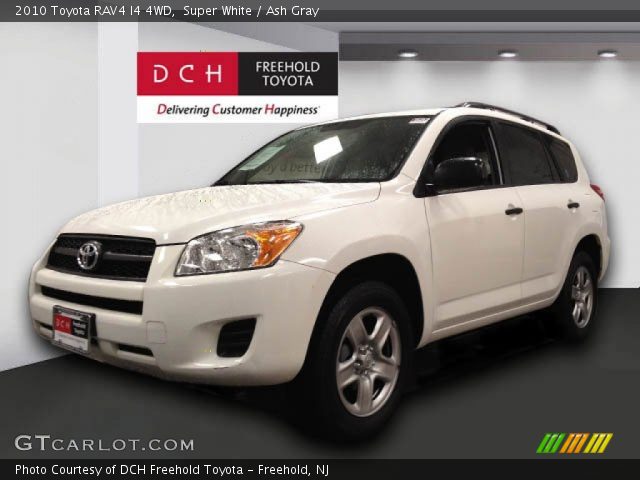 2010 Toyota RAV4 I4 4WD in Super White