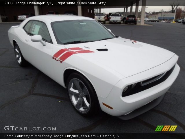 2013 Dodge Challenger R/T in Bright White