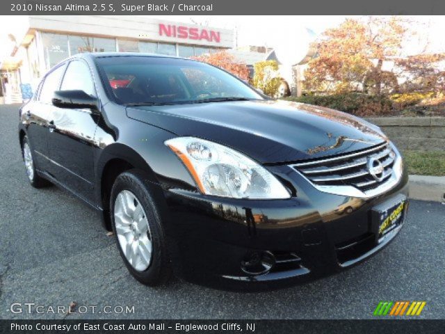 2010 Nissan Altima 2.5 S in Super Black