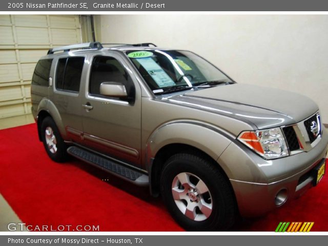 2005 Nissan Pathfinder SE in Granite Metallic