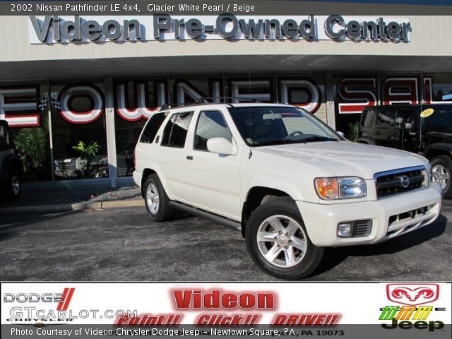2002 Nissan Pathfinder LE 4x4 in Glacier White Pearl