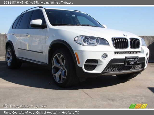 2012 BMW X5 xDrive35i in Alpine White