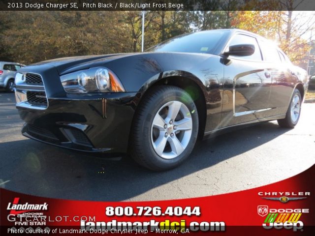 2013 Dodge Charger SE in Pitch Black