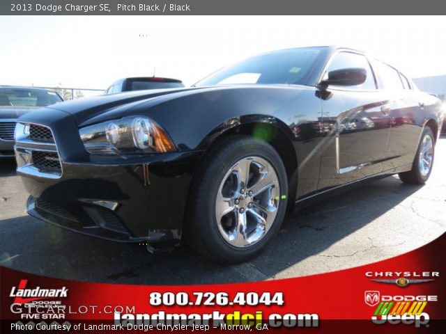 2013 Dodge Charger SE in Pitch Black