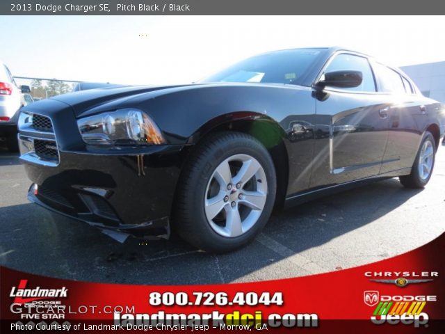 2013 Dodge Charger SE in Pitch Black