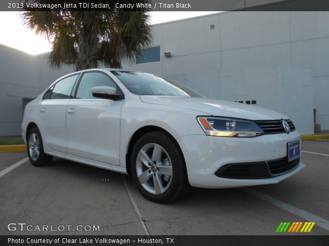 2013 Volkswagen Jetta TDI Sedan in Candy White