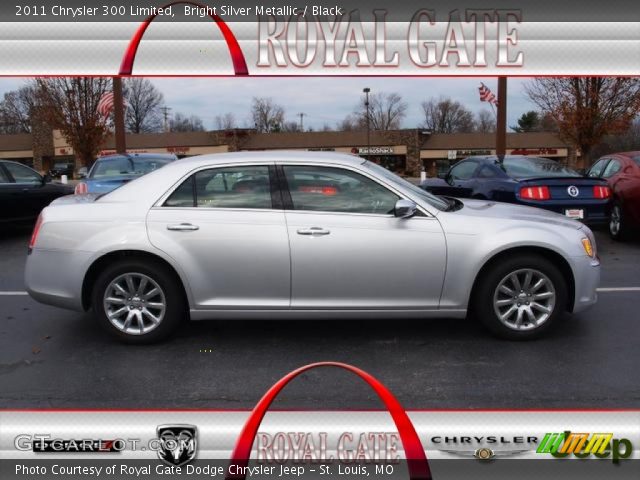 2011 Chrysler 300 Limited in Bright Silver Metallic