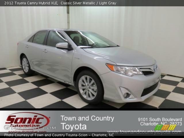 2012 Toyota Camry Hybrid XLE in Classic Silver Metallic