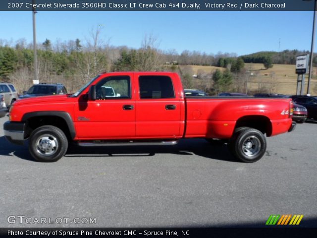 2007 Chevrolet Silverado 3500HD Classic LT Crew Cab 4x4 Dually in Victory Red