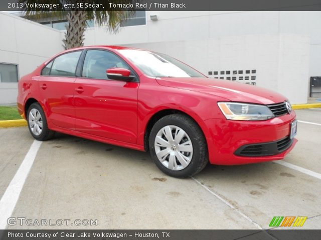 2013 Volkswagen Jetta SE Sedan in Tornado Red