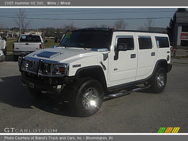 2005 Hummer H2 SUV in White