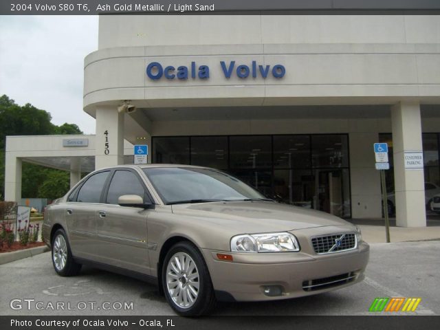 2004 Volvo S80 T6 in Ash Gold Metallic