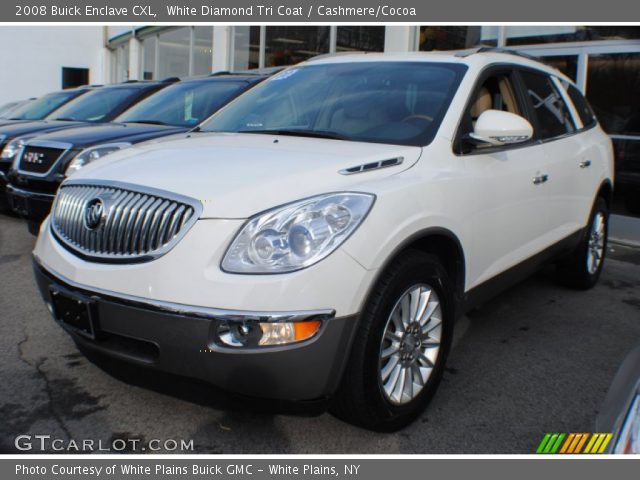 2008 Buick Enclave CXL in White Diamond Tri Coat