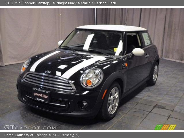 2013 Mini Cooper Hardtop in Midnight Black Metallic