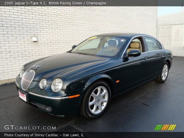 2005 Jaguar S-Type 4.2 in British Racing Green