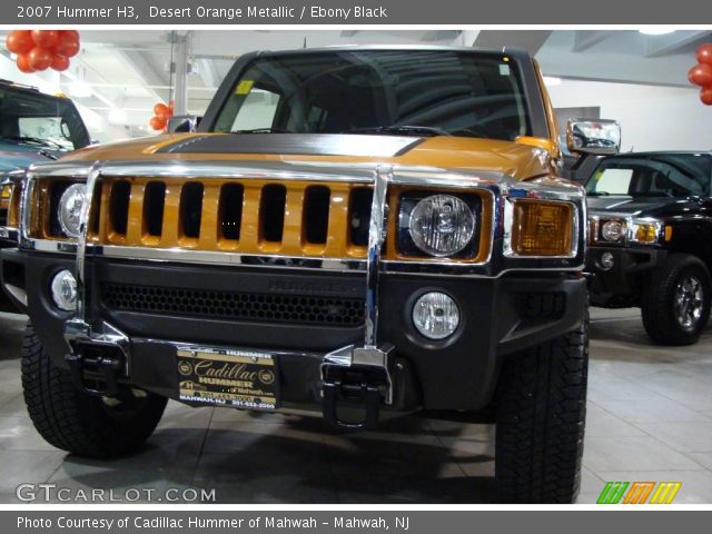 2007 Hummer H3  in Desert Orange Metallic