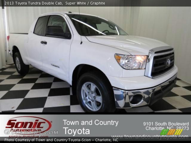 2013 Toyota Tundra Double Cab in Super White