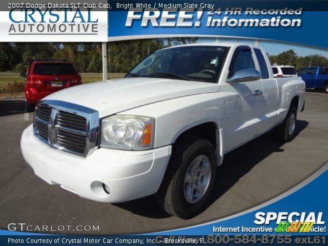 2007 Dodge Dakota SLT Club Cab in Bright White