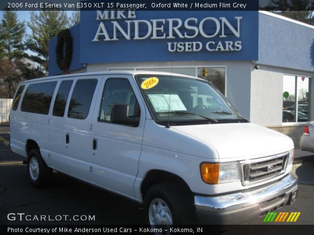 2006 Ford E Series Van E350 XLT 15 Passenger in Oxford White