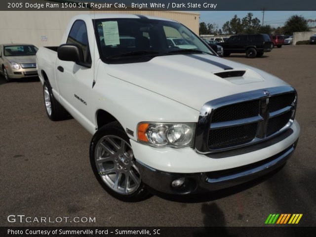 2005 Dodge Ram 1500 SLT Regular Cab in Bright White