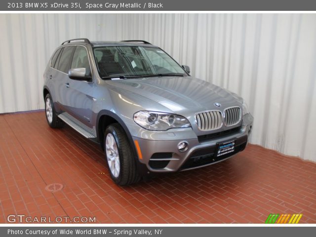 2013 BMW X5 xDrive 35i in Space Gray Metallic