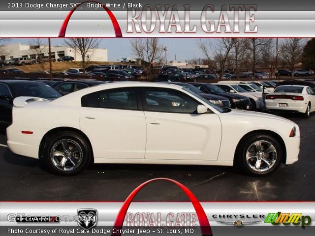 2013 Dodge Charger SXT in Bright White