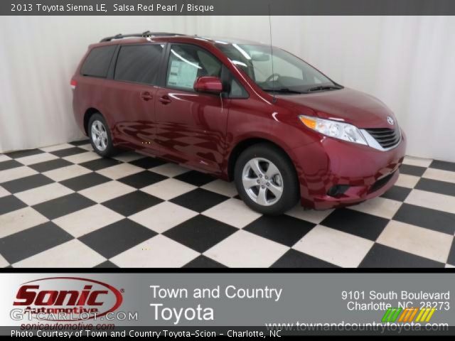 2013 Toyota Sienna LE in Salsa Red Pearl