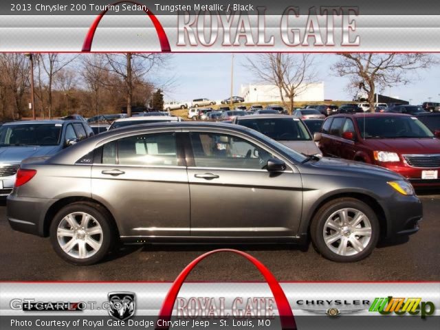 2013 Chrysler 200 Touring Sedan in Tungsten Metallic