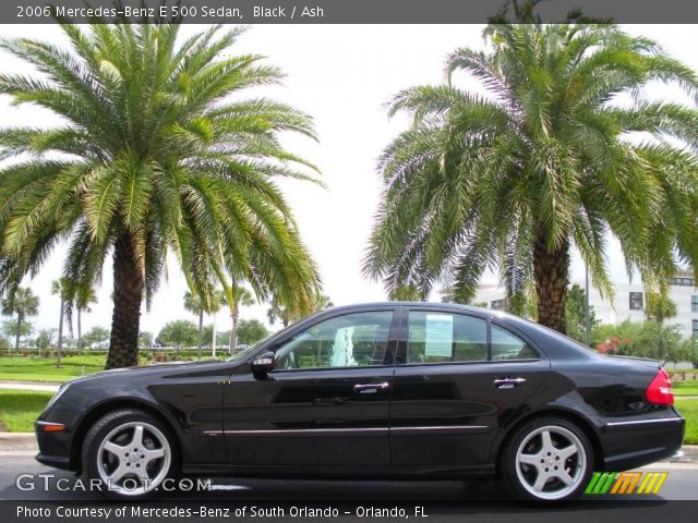 2006 Mercedes-Benz E 500 Sedan in Black
