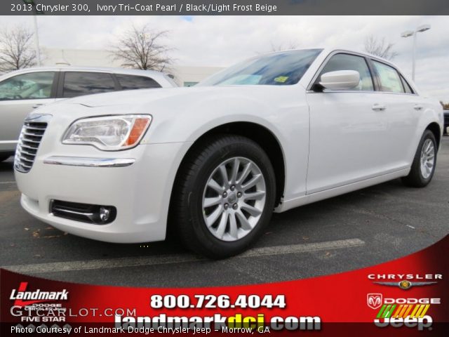 2013 Chrysler 300  in Ivory Tri-Coat Pearl