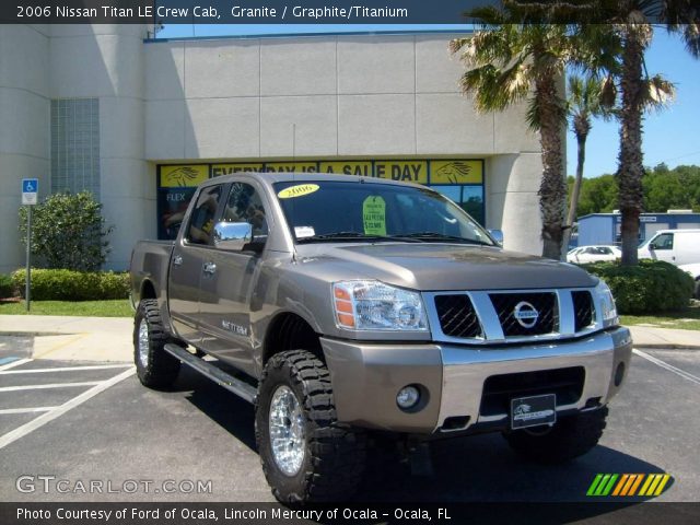 2006 Nissan Titan LE Crew Cab in Granite