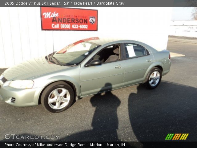 2005 Dodge Stratus SXT Sedan in Satin Jade Pearl