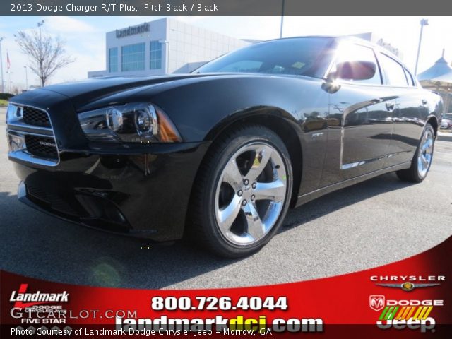 2013 Dodge Charger R/T Plus in Pitch Black