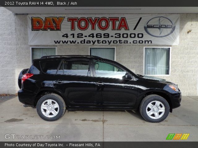 2012 Toyota RAV4 I4 4WD in Black