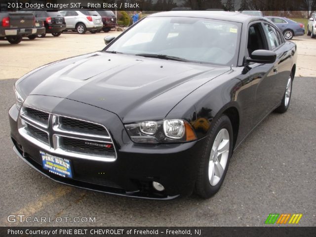 2012 Dodge Charger SXT in Pitch Black