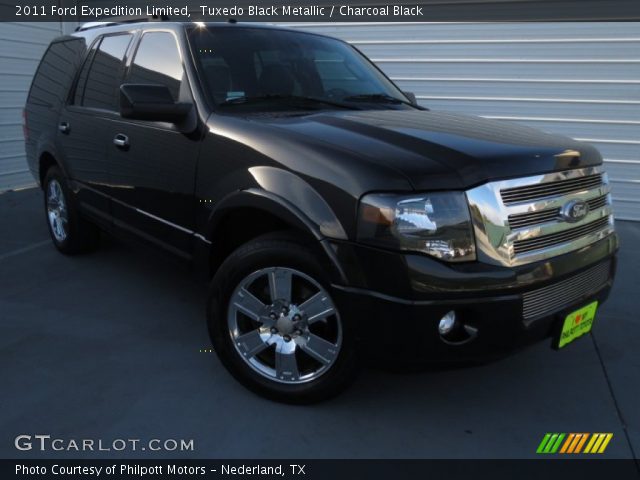 2011 Ford Expedition Limited in Tuxedo Black Metallic